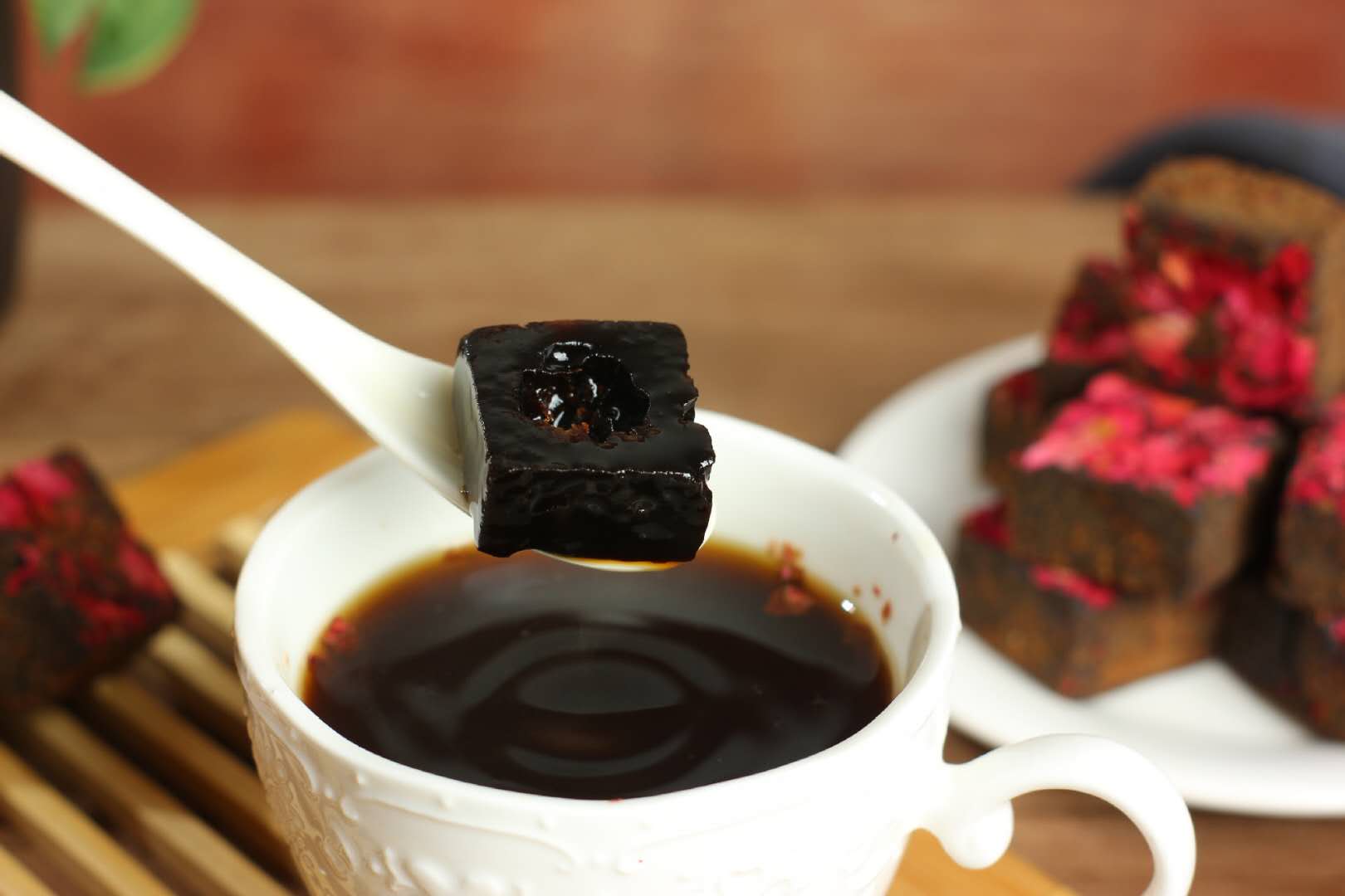 (2罐)云南正宗古法黑糖 老红糖黑糖姜糖红糖姜茶老姜黑糖密封易拉罐