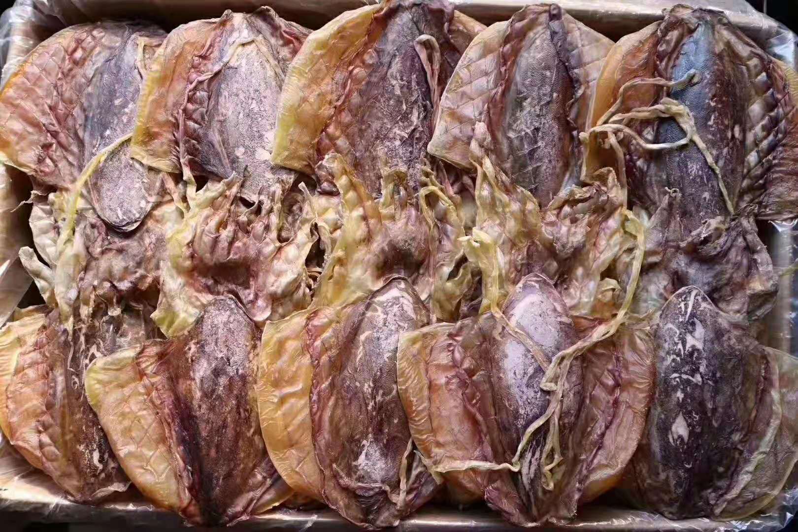 3-4头本港纯淡干墨鱼