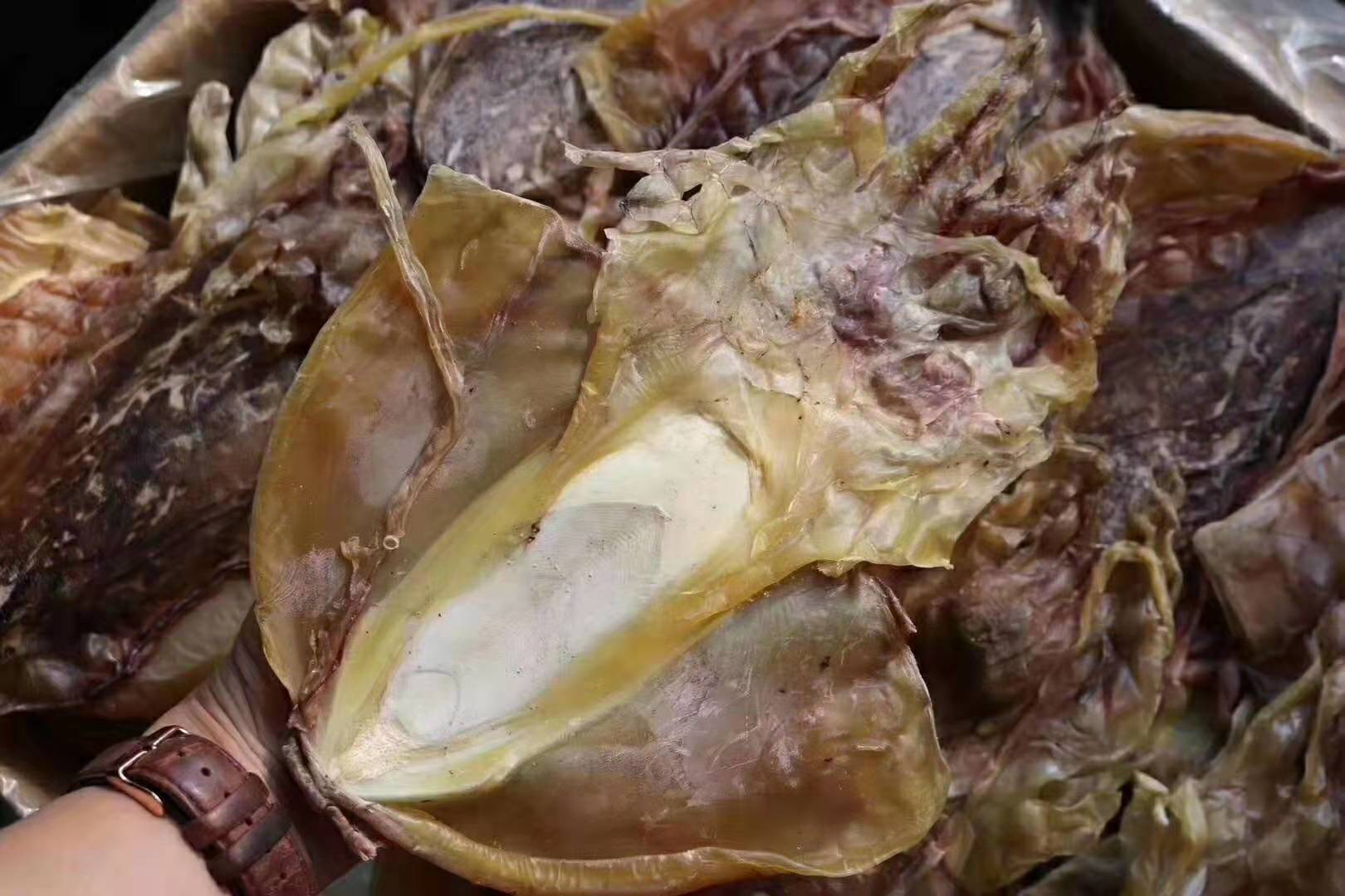 3-4头本港纯淡干墨鱼