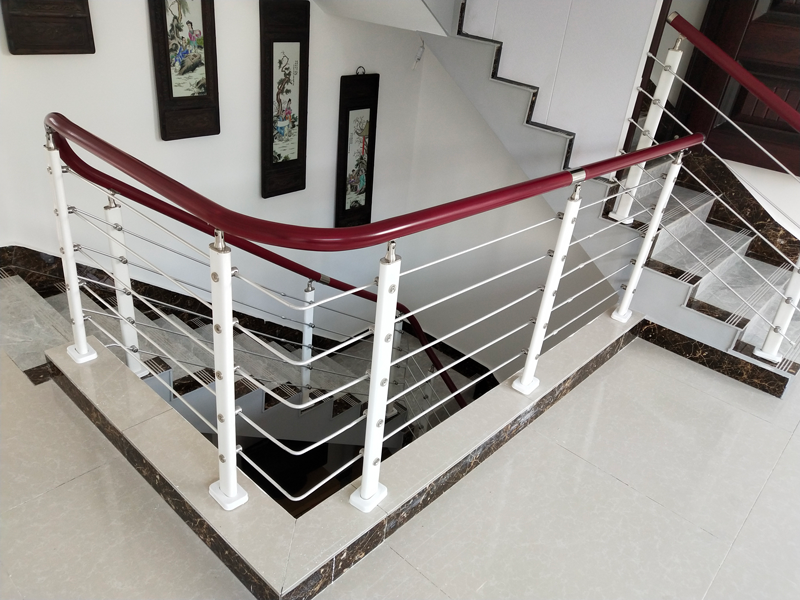 阳台护栏栏杆楼梯扶手围栏现代简约实木pvc欧式家用别墅立柱拉丝