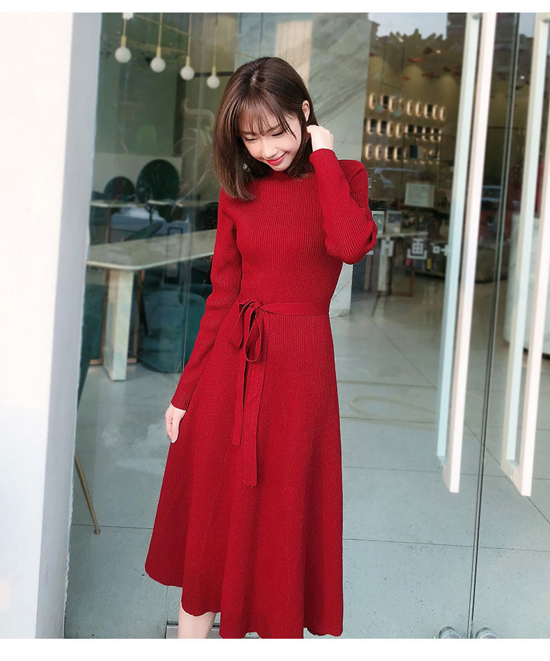 红色毛衣针织连衣裙女中长内搭秋冬新年收腰气质打底配大衣的长裙