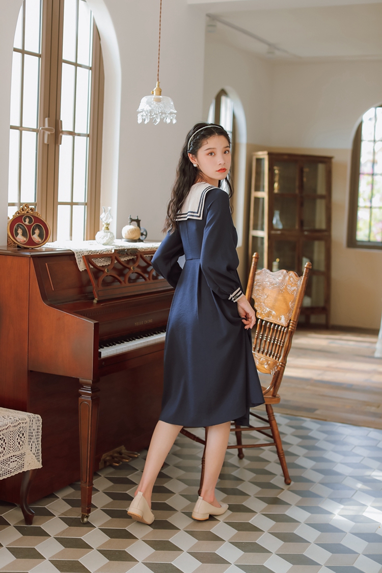 海谜璃英伦学院风海军领修身连衣裙hbf2136