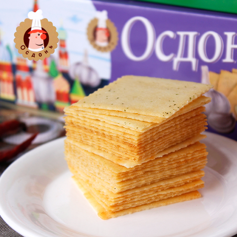 俄罗斯进口俄小淼薯片薄脆非油炸薯片方土豆片零食混合口味