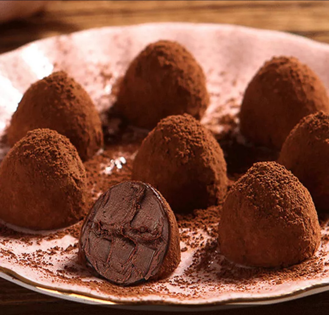 包邮特价410g松露巧克力送女友零食大礼包情人节圣诞节年货喜糖多规格